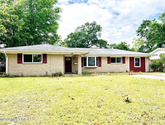 1711 James Madison Drive, Biloxi, MS 39531