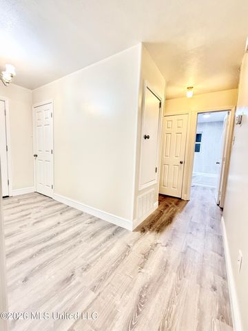 1711 James Madison Drive, Biloxi, MS 39531