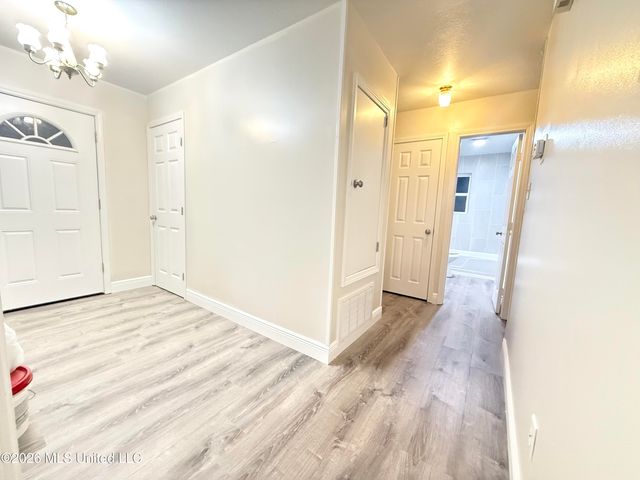 1711 James Madison Drive, Biloxi, MS 39531