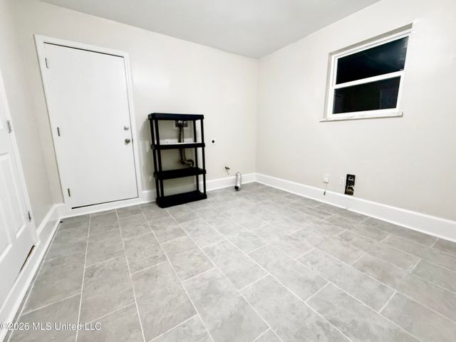 1711 James Madison Drive, Biloxi, MS 39531