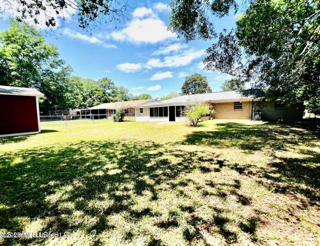 1711 James Madison Drive, Biloxi, MS 39531