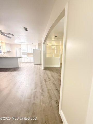 1711 James Madison Drive, Biloxi, MS 39531
