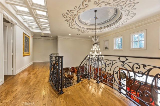 2280 S Oak Knoll Avenue, San Marino, CA 91108