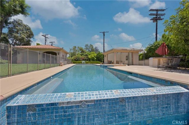 2280 S Oak Knoll Avenue, San Marino, CA 91108