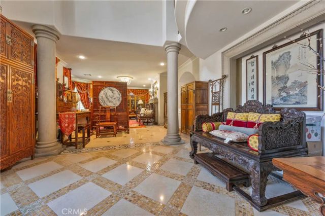 2280 S Oak Knoll Avenue, San Marino, CA 91108