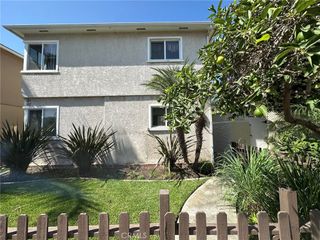 125 Nieto Avenue, Long Beach, CA 90803