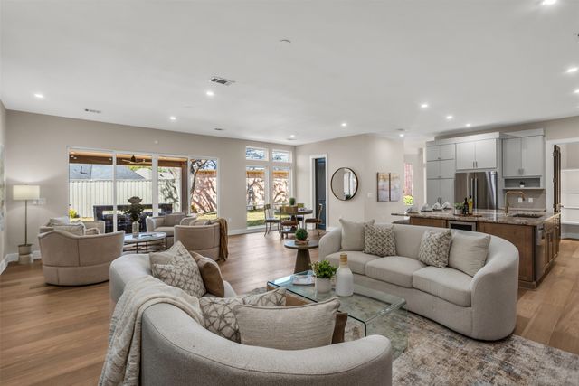 5815 Coolwater Cove, Dallas, TX 75252