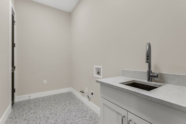 5815 Coolwater Cove, Dallas, TX 75252