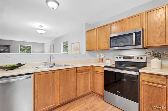 520 Glengarry Court, Wentzville, MO 63385