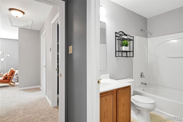 520 Glengarry Court, Wentzville, MO 63385
