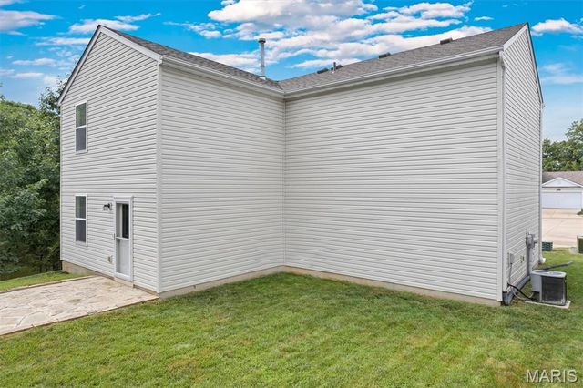 520 Glengarry Court, Wentzville, MO 63385