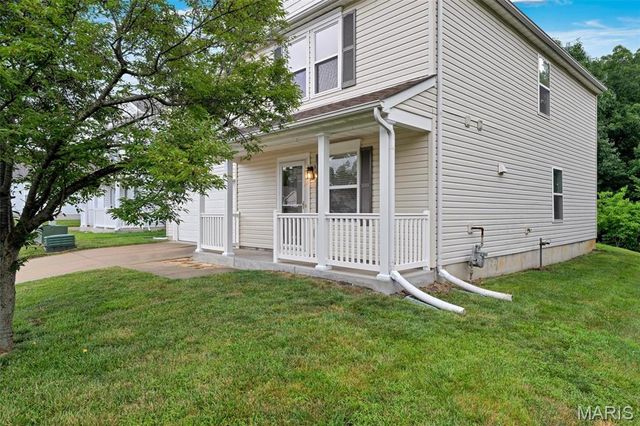 520 Glengarry Court, Wentzville, MO 63385