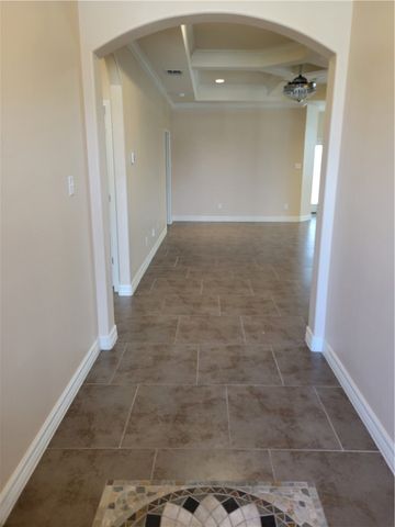 2213 Diamond Dr, Corpus Christi, TX 78414
