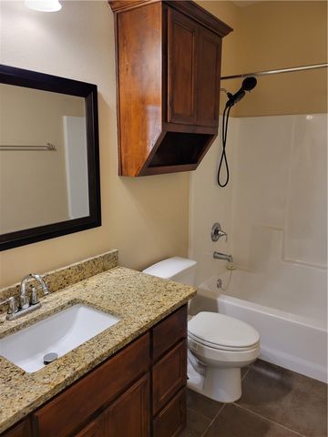 2213 Diamond Dr, Corpus Christi, TX 78414