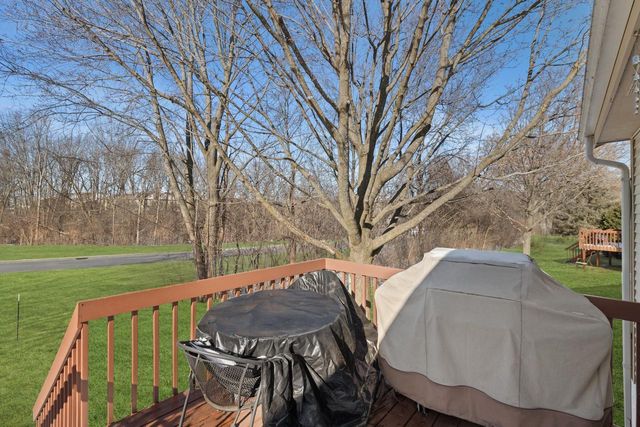 W159N11449 Red Oak CIRCLE, Germantown, WI 53022