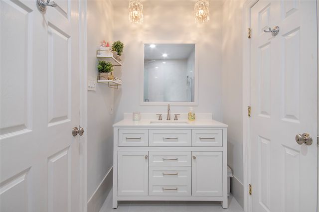 7449 Tophill Lane, Dallas, TX 75248