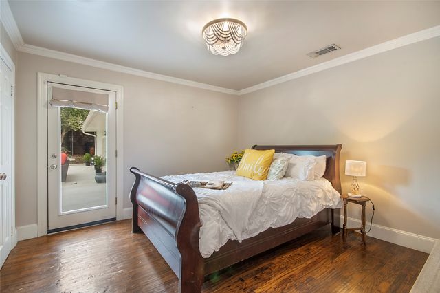 7449 Tophill Lane, Dallas, TX 75248