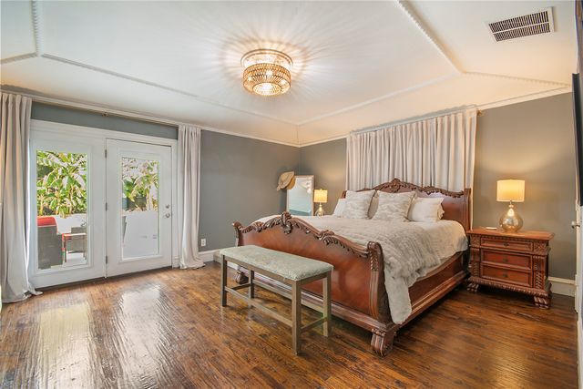 7449 Tophill Lane, Dallas, TX 75248