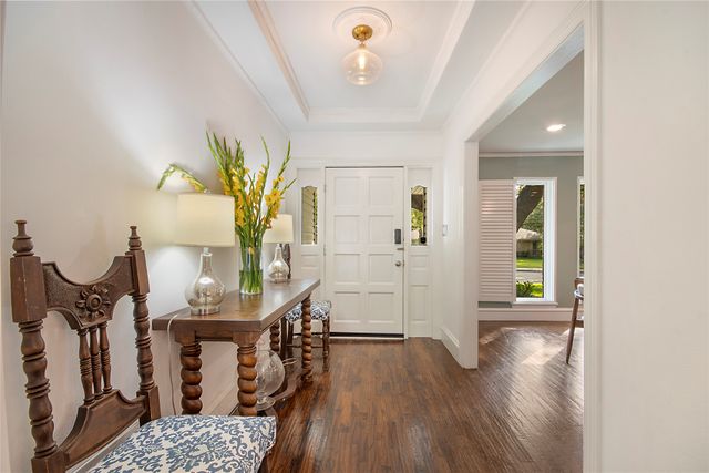 7449 Tophill Lane, Dallas, TX 75248