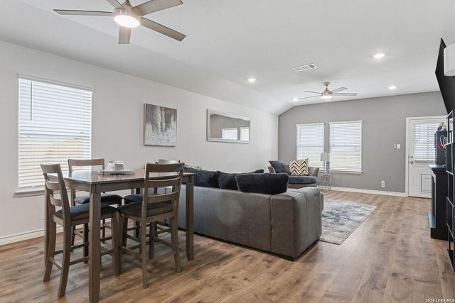 21258 Watercourse, San Antonio, TX 78266