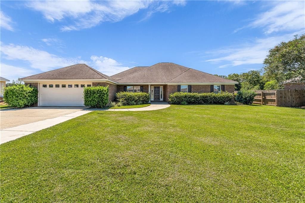 10189 Bridgewater Drive, Theodore, AL 36582