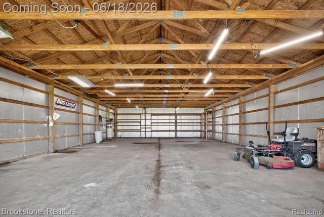 62580 Omo Road, Lenox, MI 48048