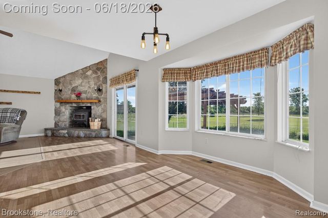 62580 Omo Road, Lenox, MI 48048
