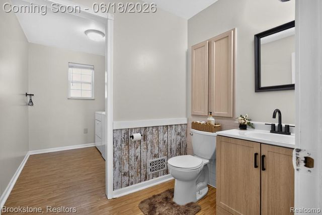 62580 Omo Road, Lenox, MI 48048