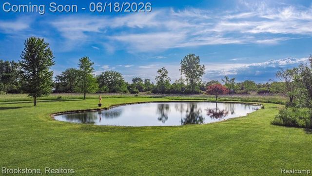 62580 Omo Road, Lenox, MI 48048