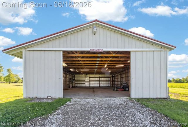 62580 Omo Road, Lenox, MI 48048