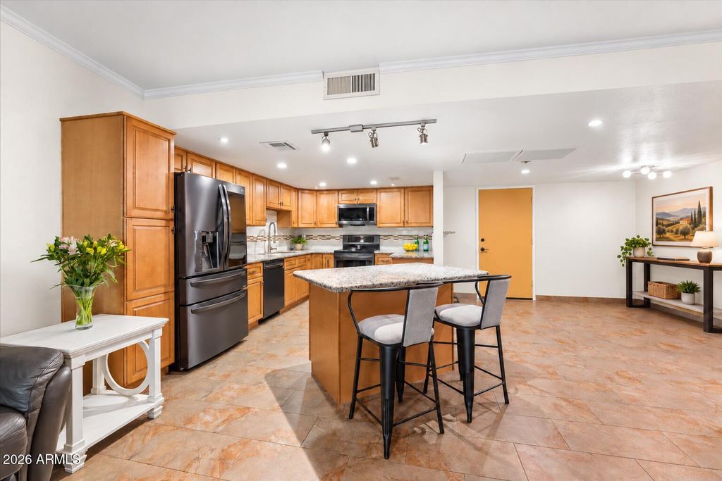 7930 E CAMELBACK Road 308, Scottsdale, AZ 85251 — photo 2