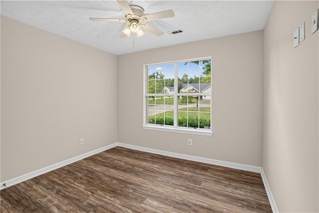 116 Goldleaf Drive, Hampton, GA 30228