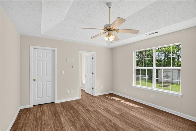 116 Goldleaf Drive, Hampton, GA 30228