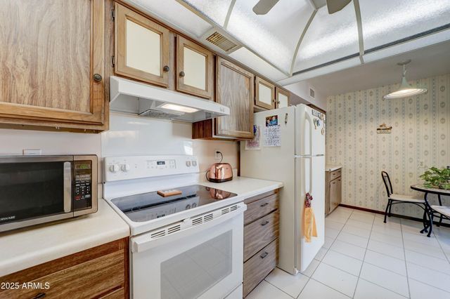 17651 N 99TH Drive, Sun City, AZ 85373