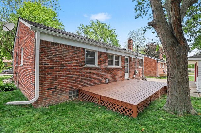 29687 Westfield Street, Livonia, MI 48150