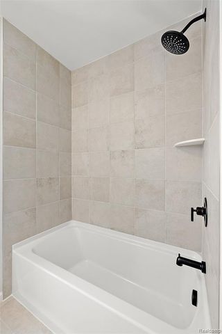 2348 Provencal Drive, Commerce Twp, MI 48382