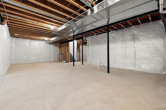 2348 Provencal Drive, Commerce Twp, MI 48382