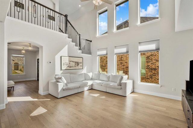 1220 Western Yarrow, Justin, TX 76247