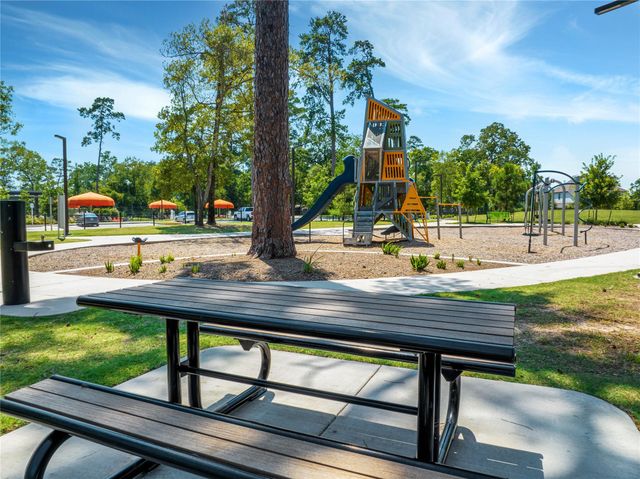 343 Twilight Toast Drive, Conroe, TX 77304