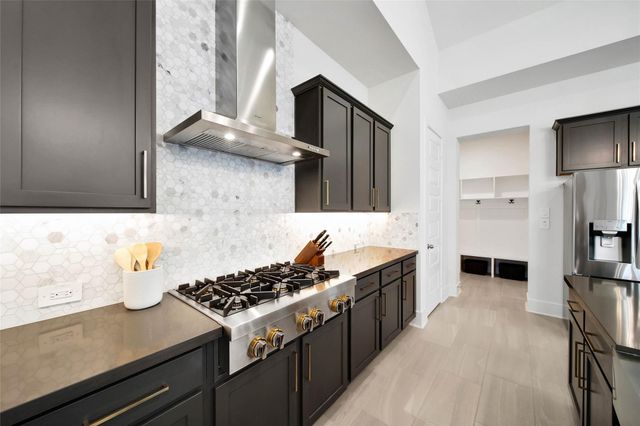 343 Twilight Toast Drive, Conroe, TX 77304