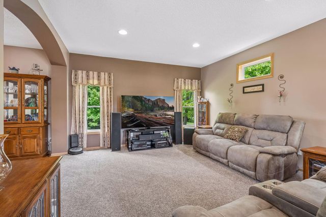680 Kayla Lane, Hanover, MN 55341
