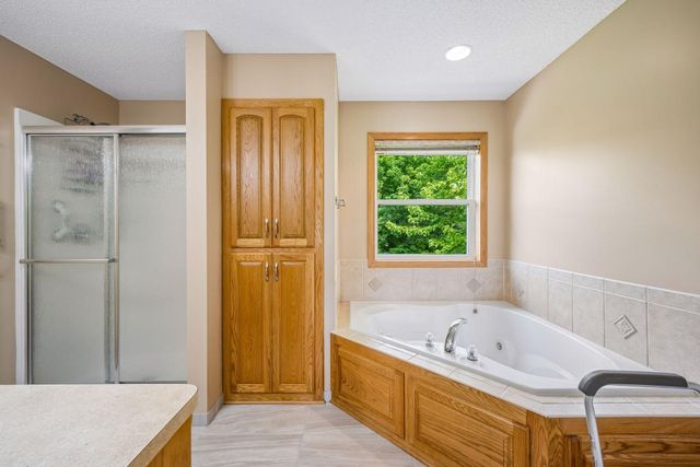680 Kayla Lane, Hanover, MN 55341