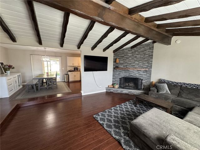 4061 Mount Rushmore, Norco, CA 92860