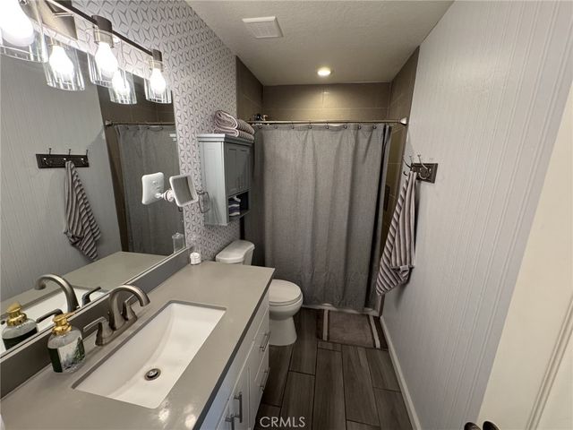 4061 Mount Rushmore, Norco, CA 92860