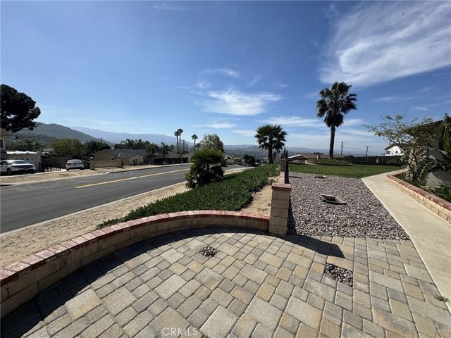 4061 Mount Rushmore, Norco, CA 92860