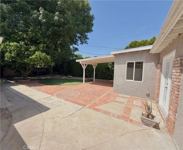 6929 Shoshone, Lake Balboa, CA 91406