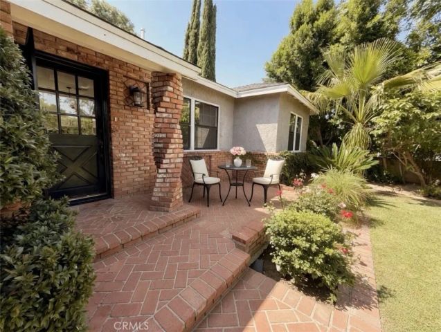 6929 Shoshone, Lake Balboa, CA 91406