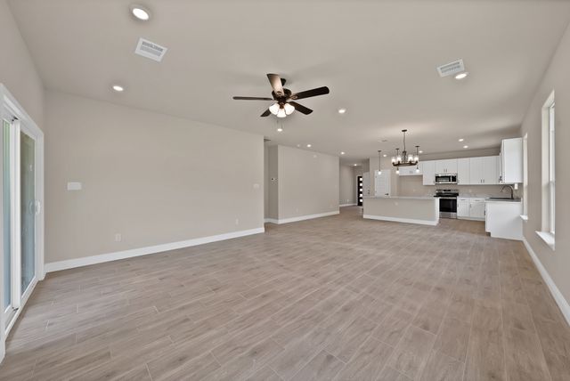 2707 Steepleridge Circle, Granbury, TX 76048