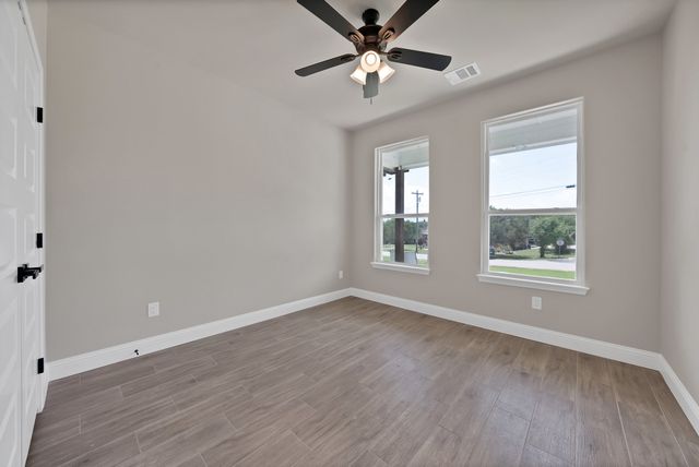2707 Steepleridge Circle, Granbury, TX 76048