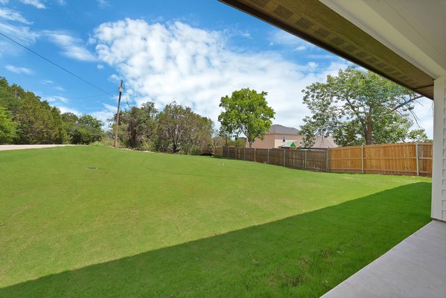 2707 Steepleridge Circle, Granbury, TX 76048